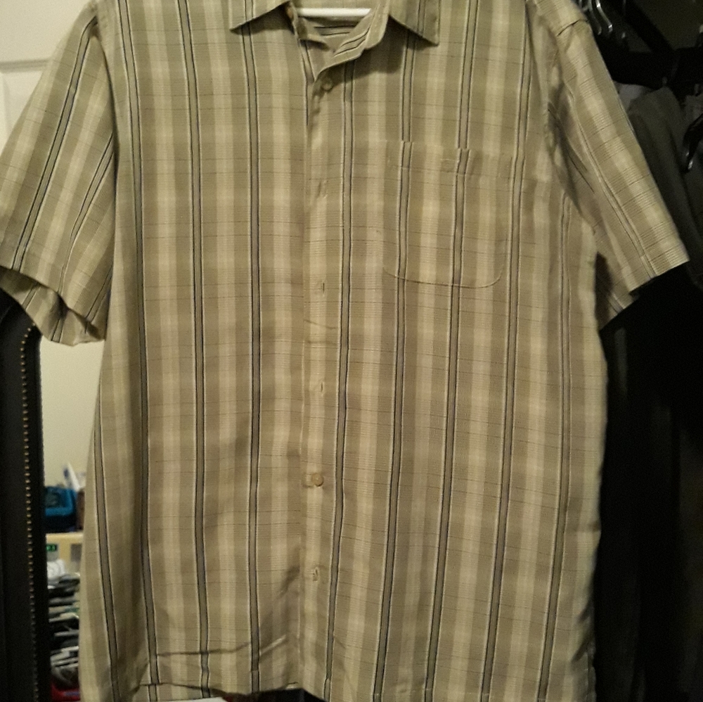 Men's shirt